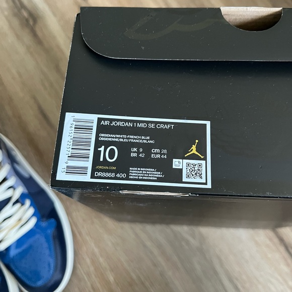 Jordan 1 - Picture 4 of 6